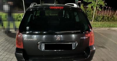 Nietrzeźwy kierowca Peugeota zatrzymany dzięki informacji przekazanej przez świadka