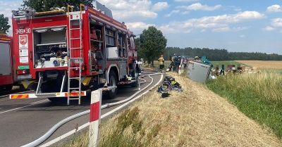 Zderzył się z jadącym z przeciwka autem
